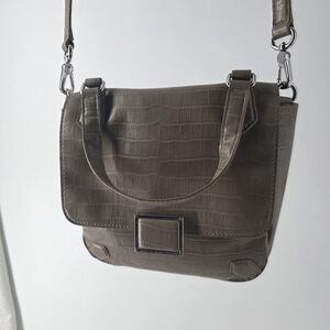Marc Jacobs Emboss Leather Crocodile Crossbody Purse Handbag Taupe Olive Grey